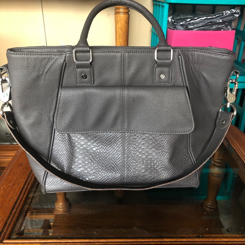 🌸 Thirty-one Diamond District Purse 🌸
